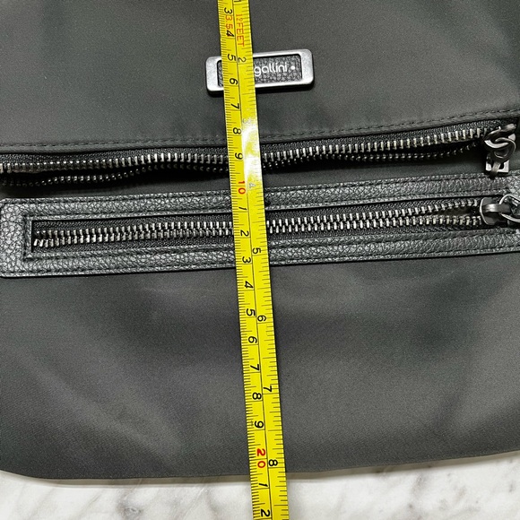Baggallini Julie Slim crossbody bag. - Picture 16 of 16